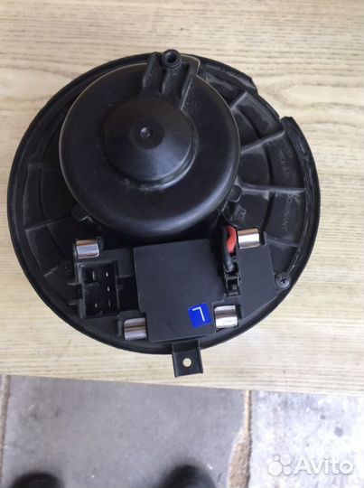 Мотор печки vw jetta5