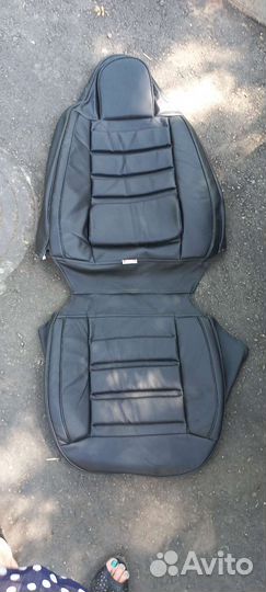 Чехлы на автомобильные сидения