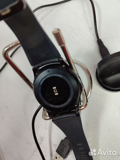 Смарт-часы Samsung Gear S3