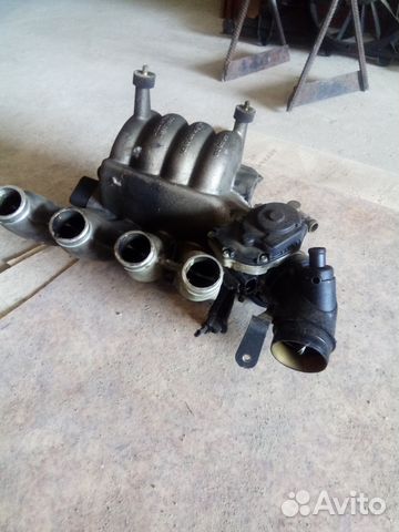 Впускной коллектор