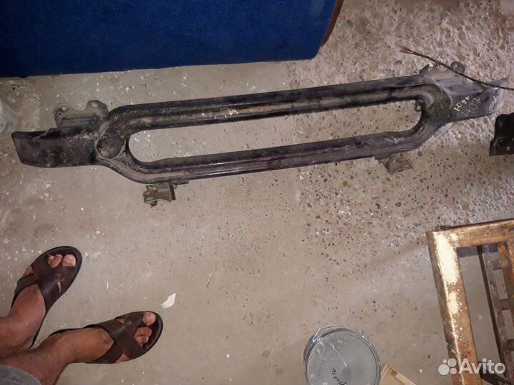 Пежо 407 усилитель переднего бампера В наличие