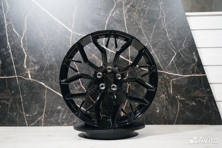 Кованные диски R20 BMW i8