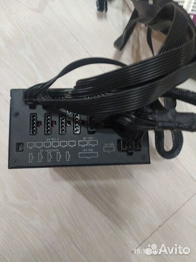 Блок питания Cooler Master V1200 Platinum 1200W