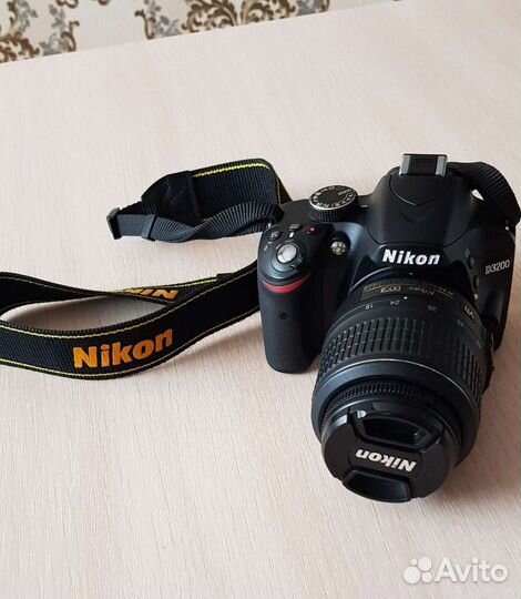 Зеркальный фотоаппарат nikon