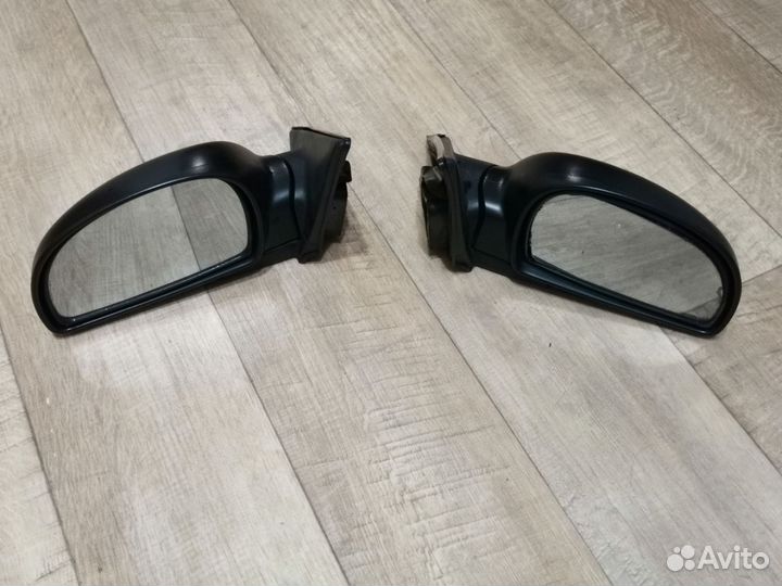 Зеркало Hyundai accent