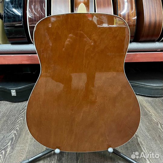 Акустическая гитара Yamaha F370