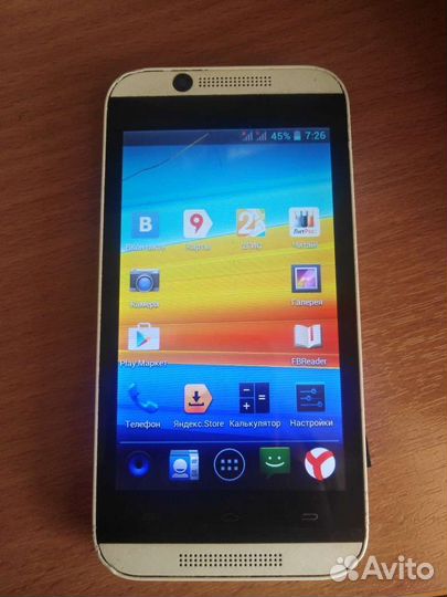DEXP Ixion ES2 4