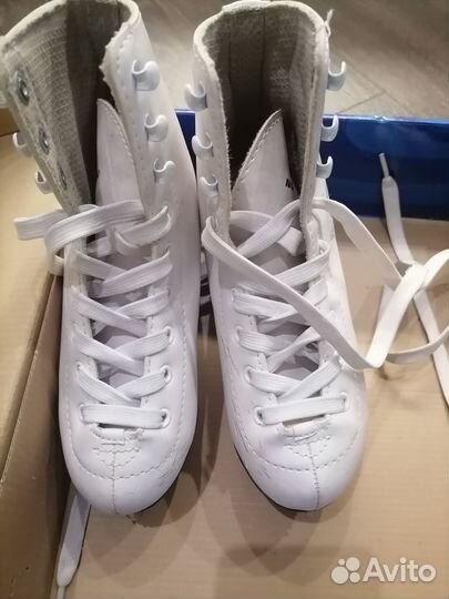 Коньки фигурные