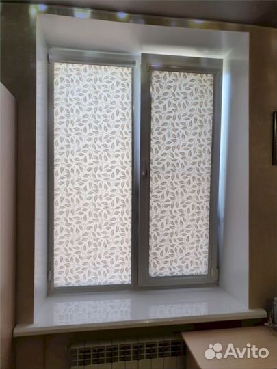 Жалюзи и рулонные шторы на окна