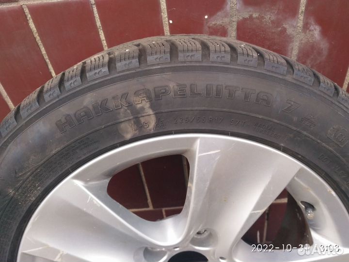 Колеса Диски BMW 520i F10/F11 Nokian 225/55/17