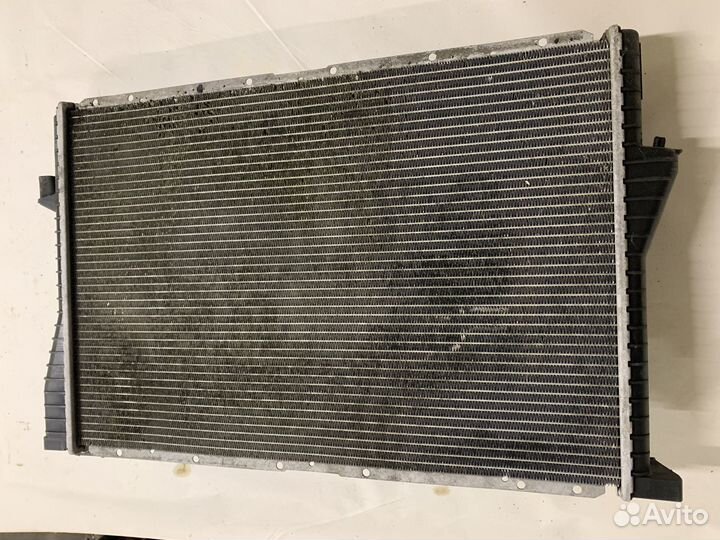 Радиатор BMW 5 E39