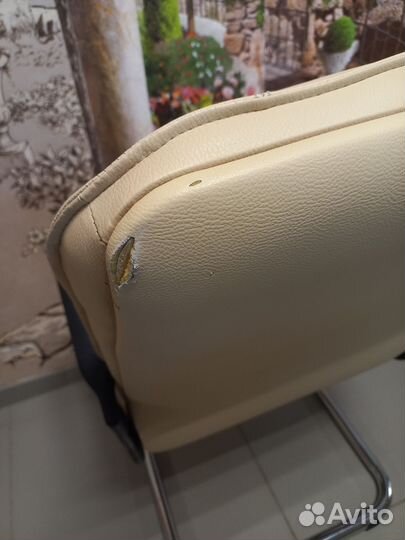 Кресло кожаное б/у