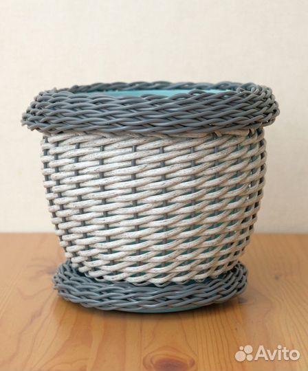 Кашпо для цветов