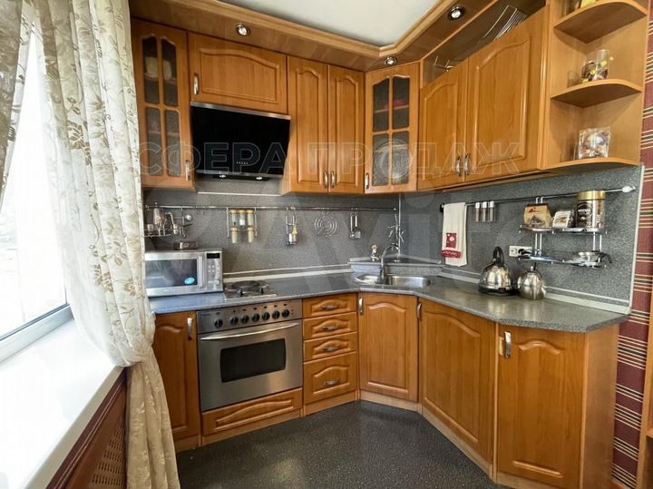 4-к. квартира, 64,7 м², 2/5 эт.