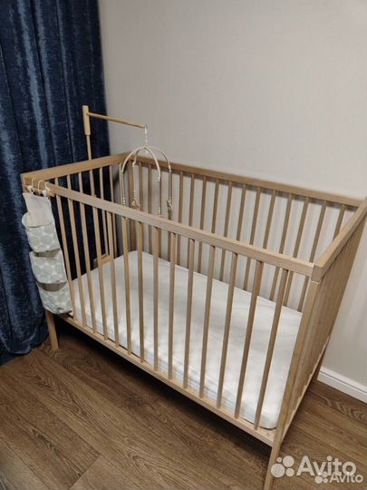 Детская кроватка для новорожденного