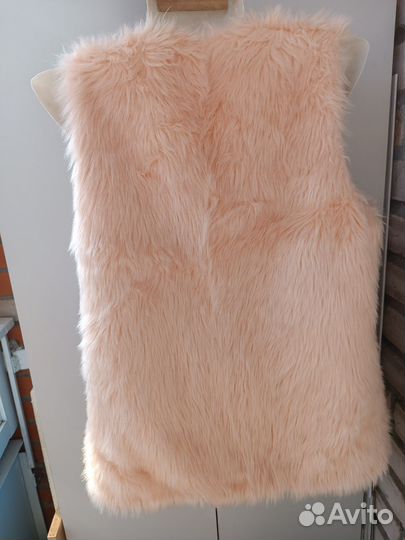 Жилетка меховая женская розовая 40-42