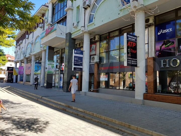 Презентабельное помещение с отд.входом