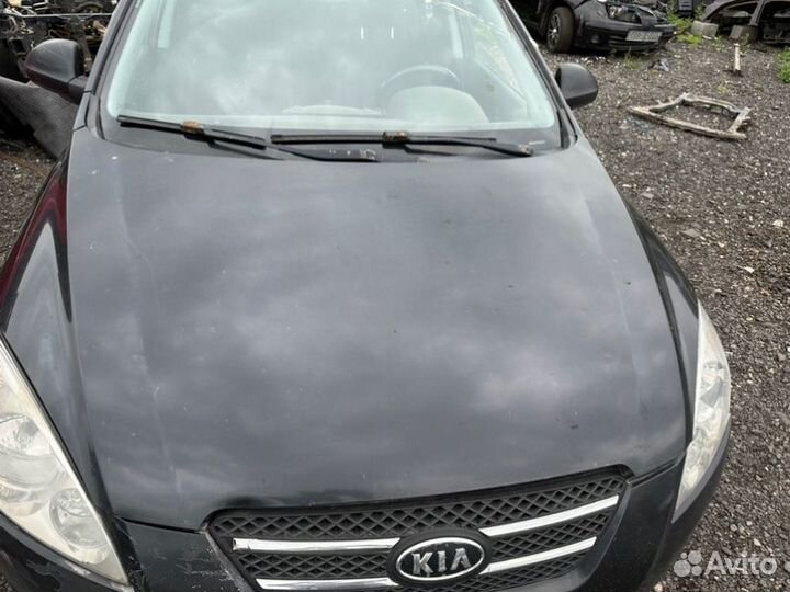 Капот Kia Ceed ED хэтчбек 1.6 G4FC 2008