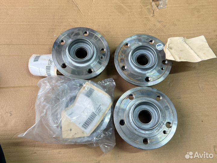 Передняя ступица на Mersedes A2473340500