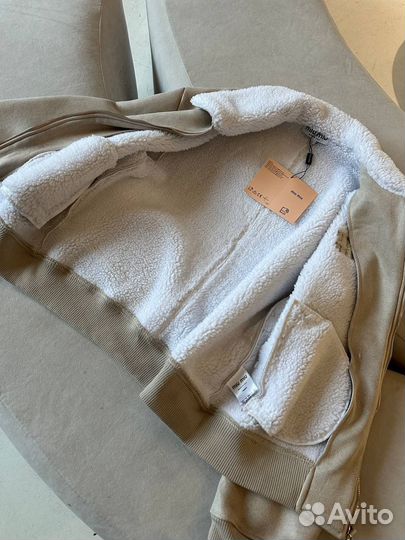 Тёплая женская дублёнка, модный выбор