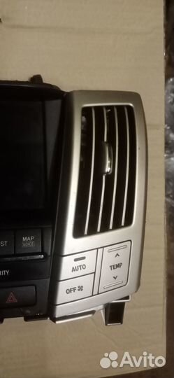 Дисплей навигации, климата с Lexus RX400h