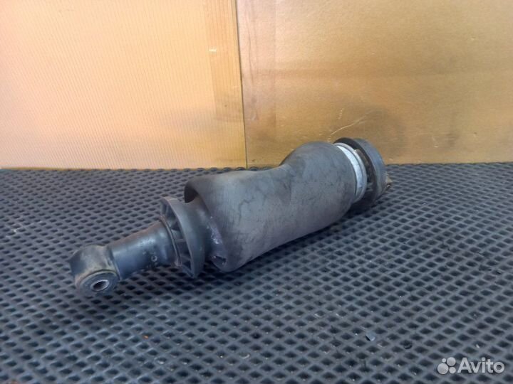 Амортизатор кабины задний Volvo Fh4 D13K 2015