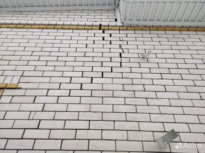 Усиление треснувшего фундамента