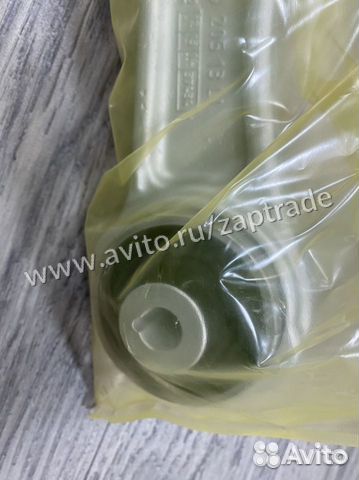 Рычаг нижний опорный левый W205/213 (A2053306510)