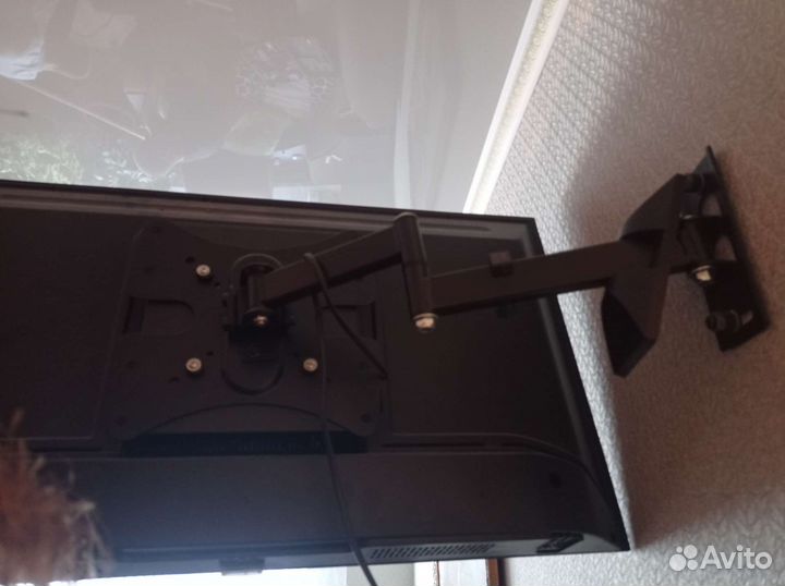 Телевизор бу LED artel 32AH90G smapt