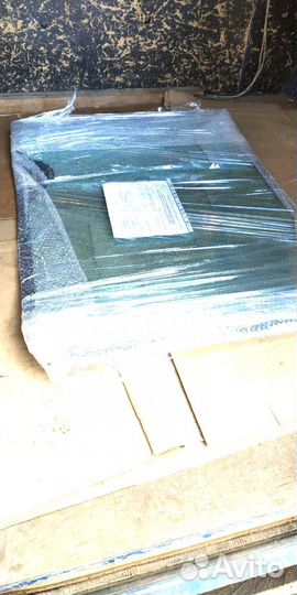 Hitachi/zx330 стекло боковое левое