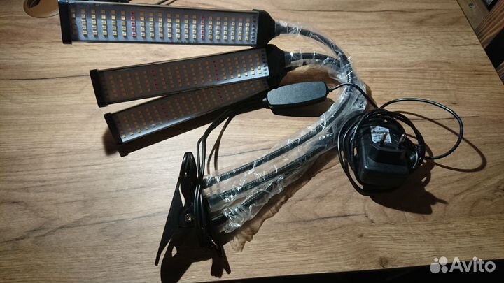 Лампа на прищепке