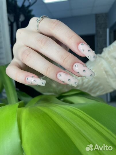 Наращивание ногтей,гель-лак, педикюр