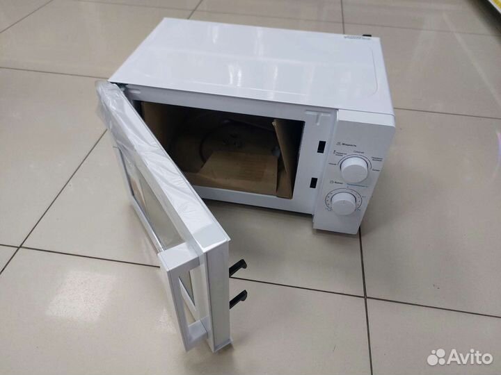 Печь микроволновая Midea 20 литров