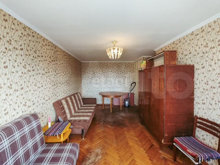 2-к. квартира, 43 м², 9/9 эт.