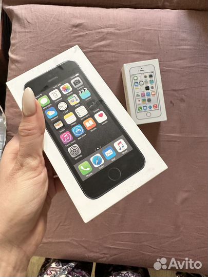 Коробки от iPhone 5S