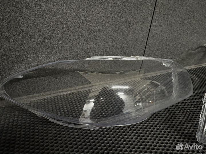 Стекла фар BMW F10 оригинал