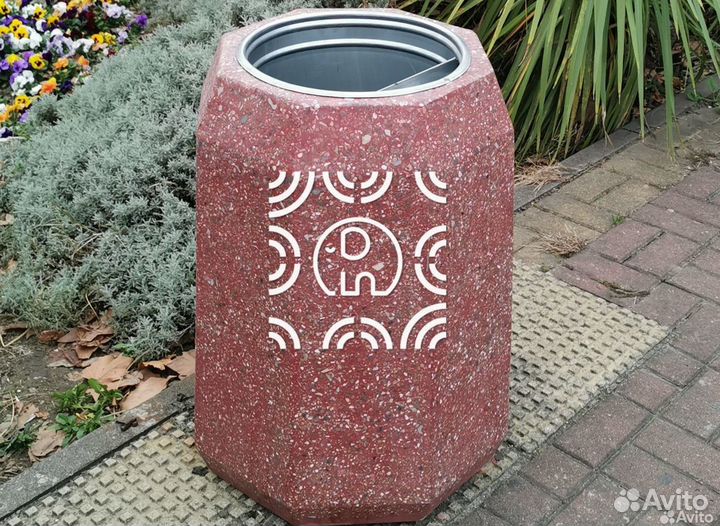 Урна из бетона Восьмигранная у производителя