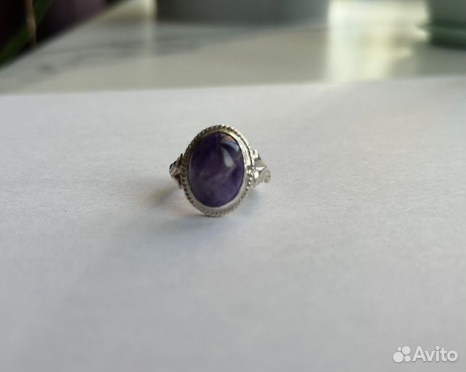 Серебряное кольцо с чароитом натуральный камень