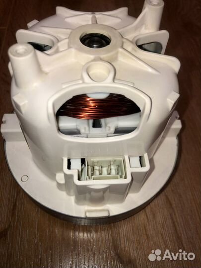 Мотор двигатель для пылесоса Miele MRG 742-42/2