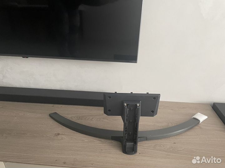 Подставка под телевизор LG 55