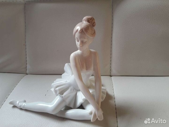 Статуэтка. Балерина. Фарфор
