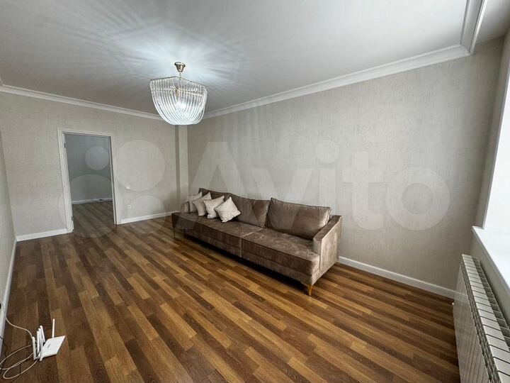 2-к. квартира, 95 м², 3/12 эт.