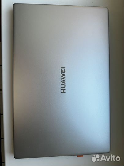 Ноутбук huawei