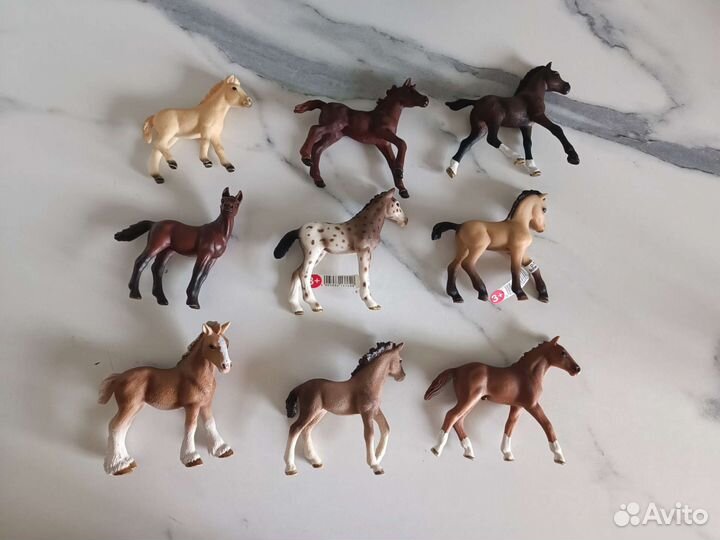 Фигурки schleich жеребята