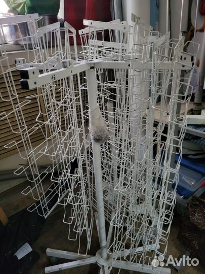 Стойка для открыток