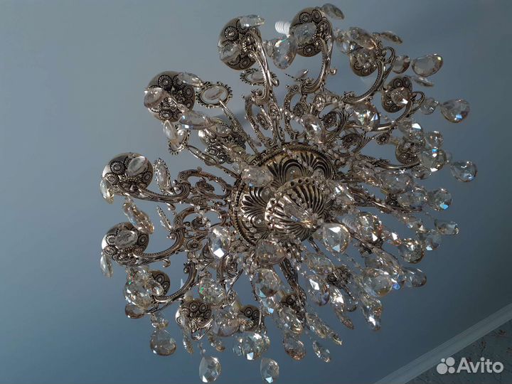 Большая люстра 16рожков хрустальная