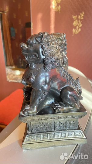 Статуетки китайские львы собаки