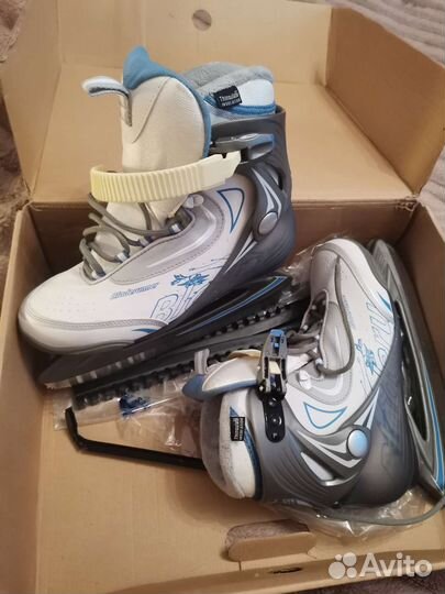 Коньки женские утепленные новые