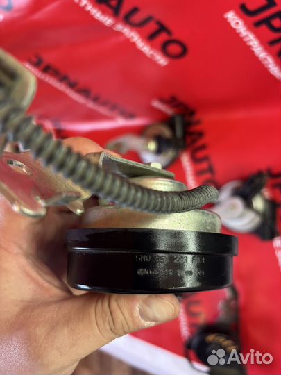 Звуковой сигнал Volkswagen Tiguan 1