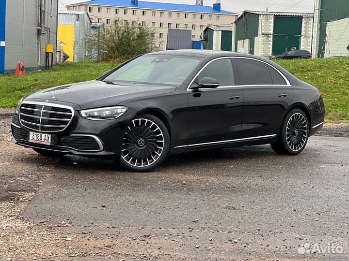 Летние кованые колеса R21 на Mercedes S Class